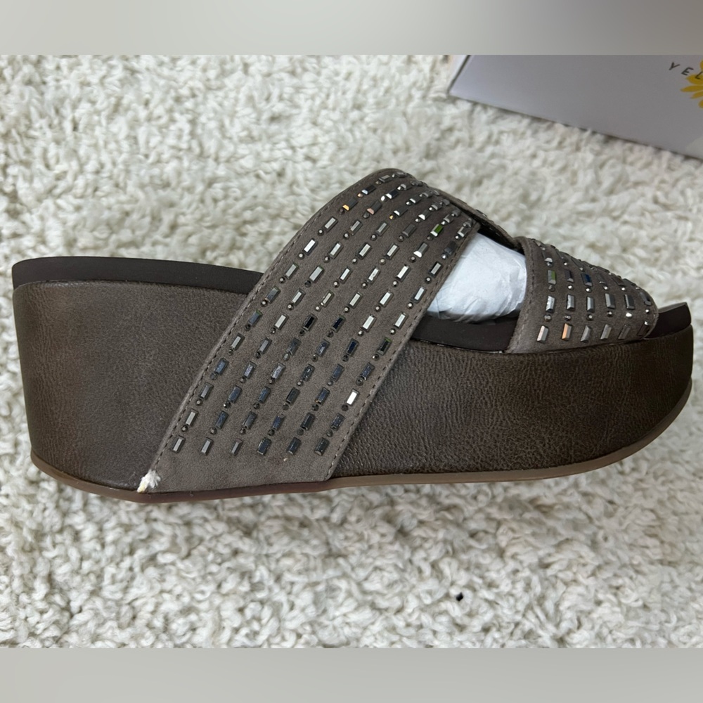 Women’s Size 7 Yellow Box Brown Wedge Sandals NEW - Picture 8 of 11